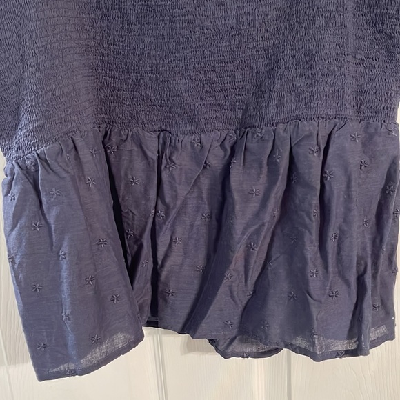 Old Navy Top Navy - Picture 2 of 5